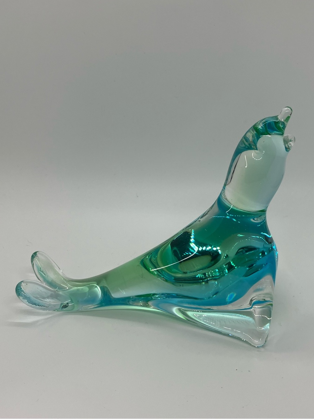 Vtg Chalet Canada Art Glass Seal Figurine Sculpture Blue Green